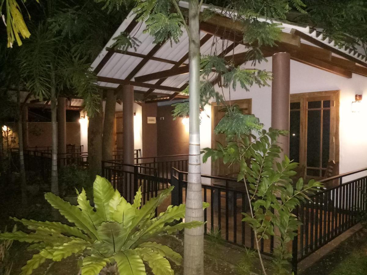 Max Safari Villa Удавалаве Екстер'єр фото
