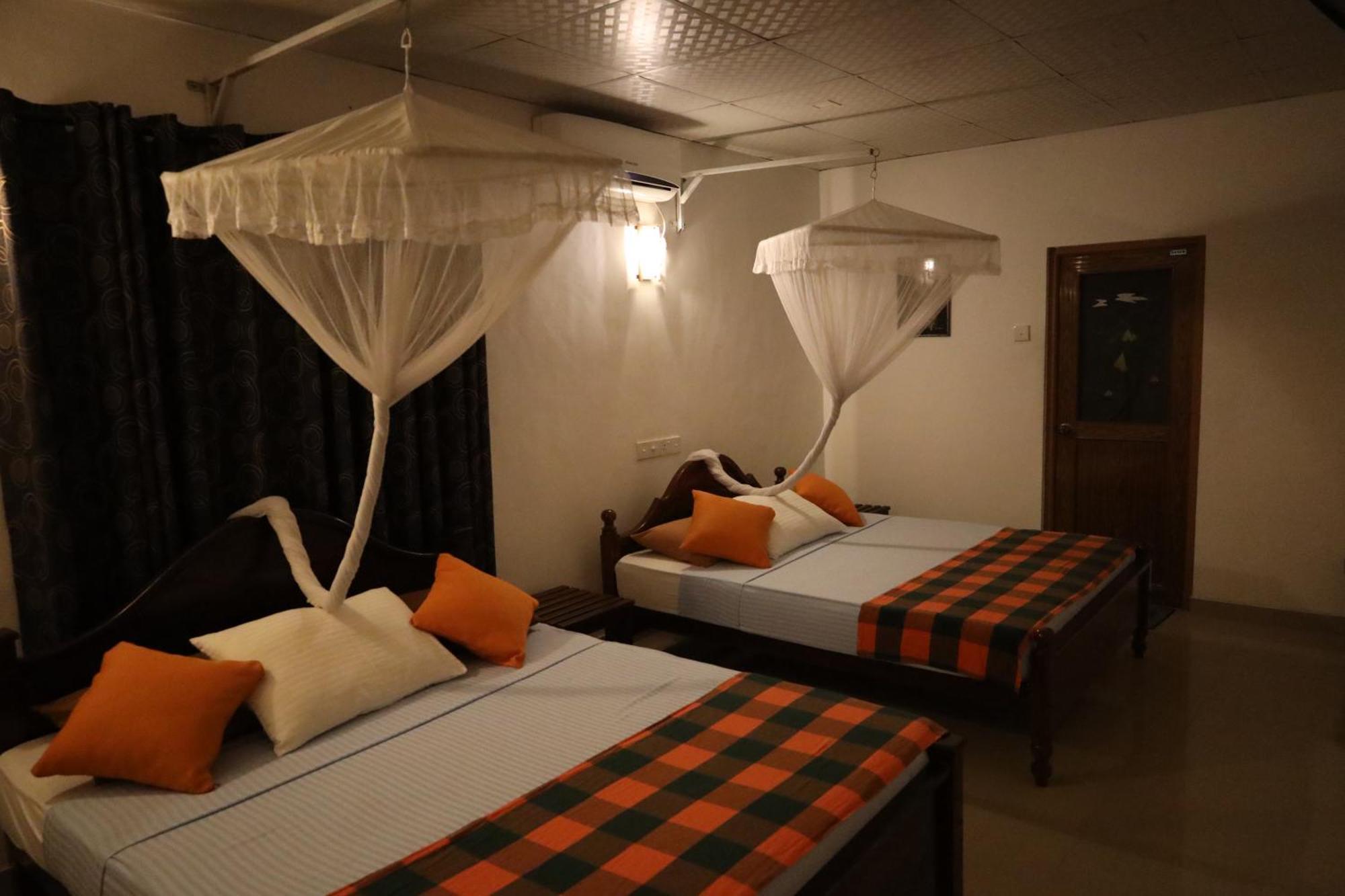 Max Safari Villa Удавалаве Екстер'єр фото