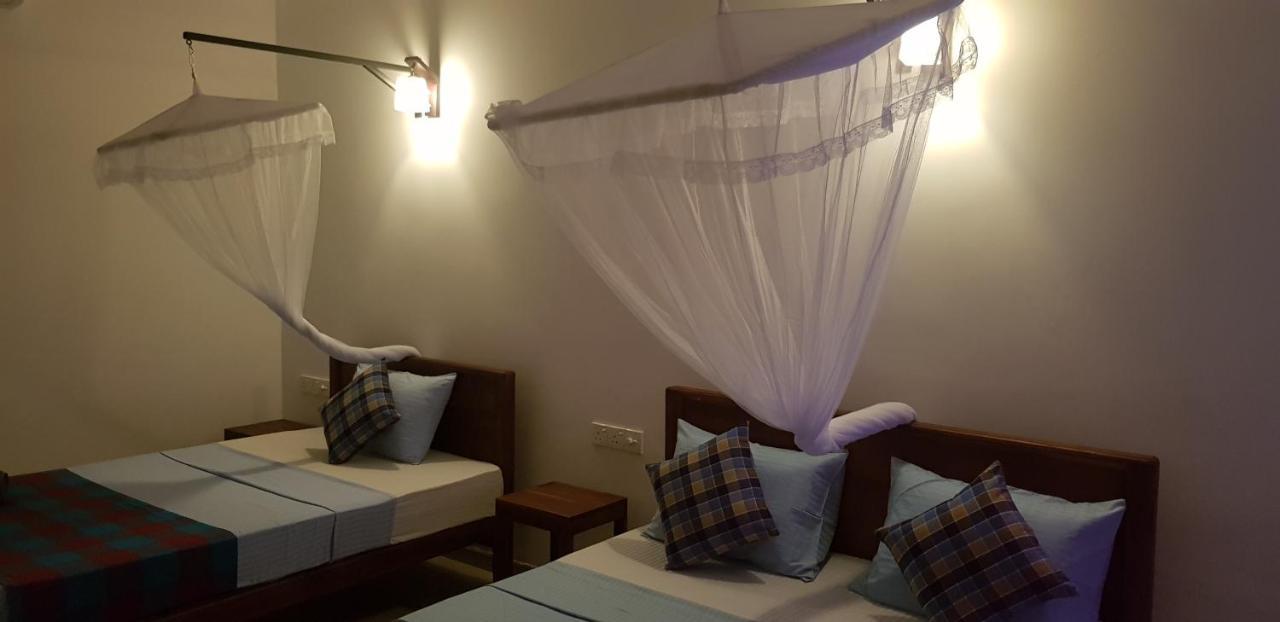 Max Safari Villa Удавалаве Екстер'єр фото